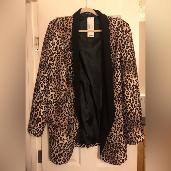 BOOHOO LEOPARD PRINT BLAZER JACKET - Picture 1 of 10